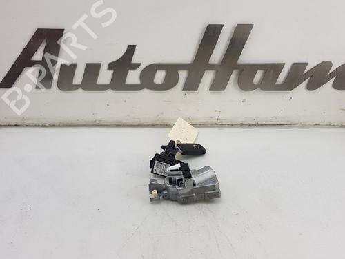 ignition-barrel-volvo-v40-hatchback-525-d2-31340956-ah4n15607ae-2012-2013-2014-2015-2016-2017-2018-2019-12017328 main image