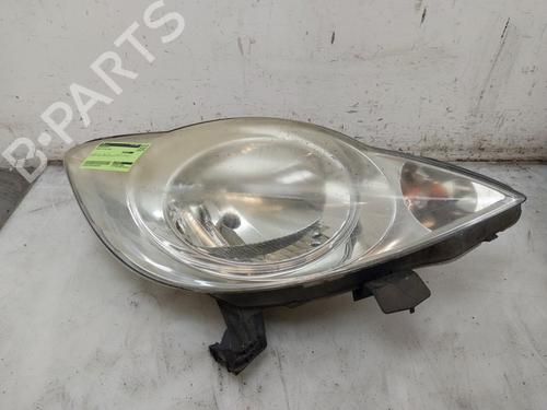 Used Right headlight Right headlight PEUGEOT 107 (PM_, PN_) 1.0 (68 hp) 35978308 35978308