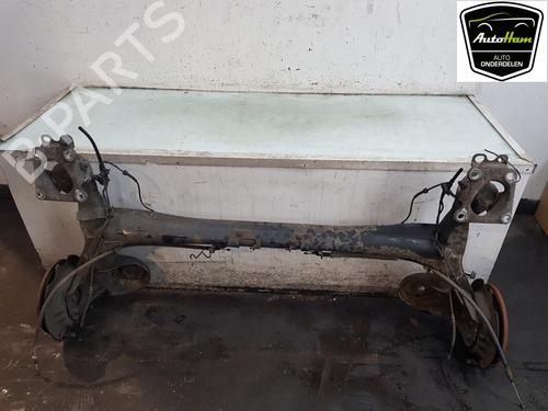 Used Rear axle PEUGEOT 5008 (0U_, 0E_) 1.6 HDi (112 hp) 16900920