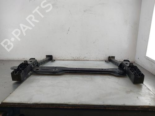 Used Support RENAULT MEGANE IV Grandtour (K9A/M/N_) 1.3 TCe 140 (K9NB) (140 hp) 32982582