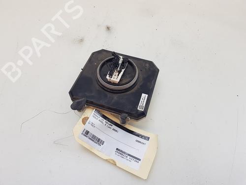 Lights ECU TESLA MODEL 3 (5YJ3) EV AWD | BP27271068M55 - Image 2