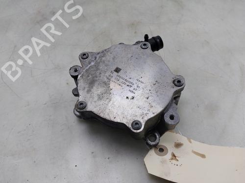Used Vacuum pump MERCEDES-BENZ B-CLASS Sports Tourer (W246, W242) B 200 (246.243) (156 hp) 30743605
