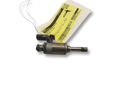 Used Injector Injector VW GOLF VII (5G1, BQ1, BE1, BE2) 1.4 TSI (125 hp) 40525950 40525950