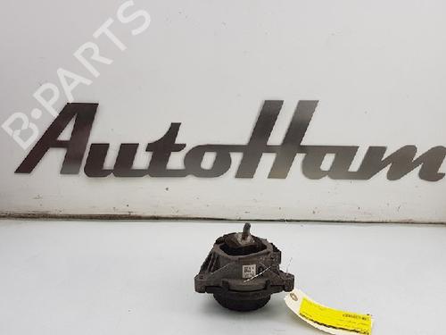 Used Engine mount BMW 3 Touring (F31) 320 i (184 hp) 12018934