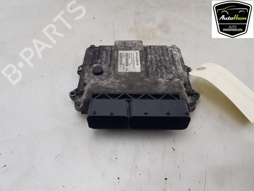 Used Engine control unit (ECU) Engine control unit (ECU) FIAT DOBLO Box Body/MPV (223_) 1.3 JTD 16V Multijet (84 hp) 17152417 17152417