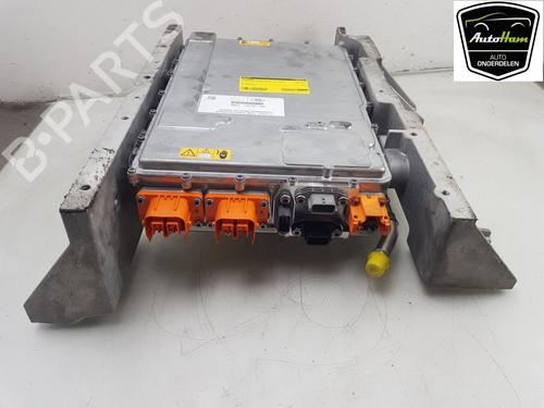 Used Electronic module LAND ROVER RANGE ROVER V (L460) P510e PHEV AWD (510 hp) 22558173