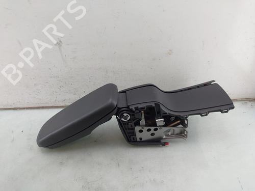 Used Armrest / Center console Armrest / Center console TOYOTA YARIS (_P21_, _PA1_, _PH1_) 1.5 Hybrid (MXPH10, MXPH11) (116 hp) 39711174 39711174