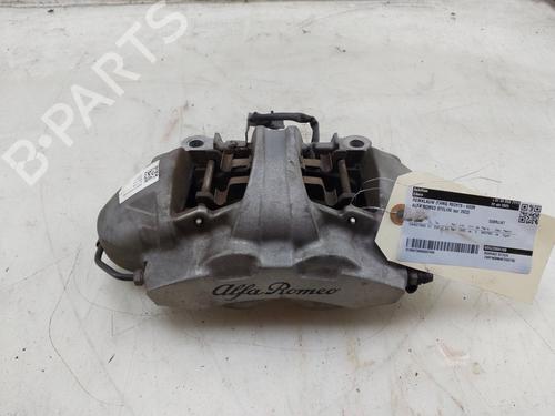 Used Right front brake caliper ALFA ROMEO STELVIO (949_) 2.0 Q4 (949.AXA2A) (280 hp) 29887853
