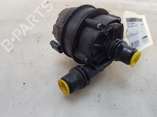 Used Auxiliary water pump Auxiliary water pump BMW 4 Convertible (F33, F83) 420 i (184 hp) 33717756 33717756