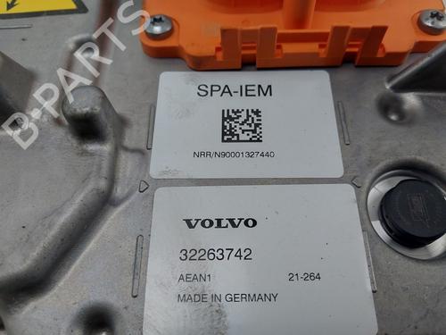Inverter/Converter VOLVO XC60 II (246) T8 Hybrid AWD | BP30102996M119 