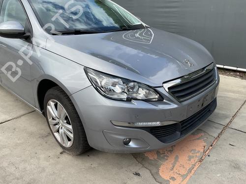 Used Front bumper PEUGEOT 308 SW II (LC_, LJ_, LR_, LX_, L4_) 1.2 THP 130 (131 hp) 29006780