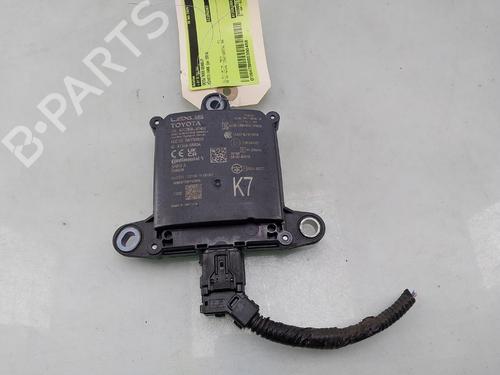 Andre TOYOTA YARIS (_P21_, _PA1_, _PH1_) 1.5 Hybrid (MXPH10, MXPH11) (116 hp) 32263058