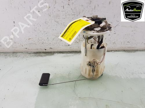 Used Fuel pump MERCEDES-BENZ CITAN Box Body/MPV (W415) 108 CDI (415.601, 415.603) (75 hp) 23042292