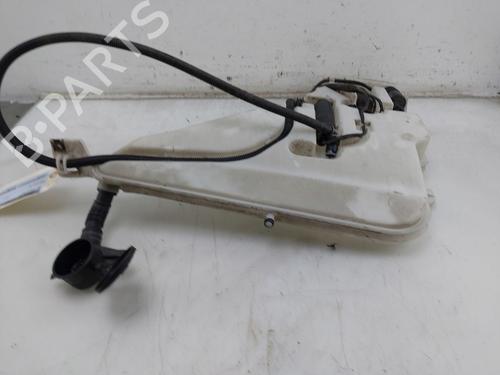 Used Windscreen washer tank BMW 1 (F20) 116 i (136 hp) 29075632
