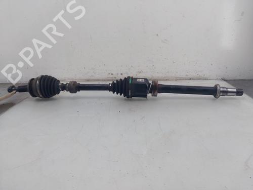 Used Right front driveshaft Right front driveshaft TOYOTA RAV 4 IV (_A4_) 2.5 Hybrid 4WD (AVA44, AVA44_) (197 hp) 30466135 30466135