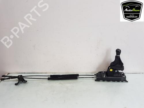 Used Gear lever VW GOLF VII (5G1, BQ1, BE1, BE2) 1.0 TSI (86 hp) 15530505
