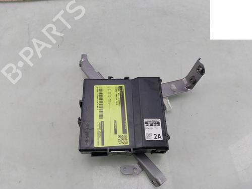 Andre TOYOTA YARIS (_P21_, _PA1_, _PH1_) 1.5 Hybrid (MXPH10, MXPH11) (116 hp) 32263070