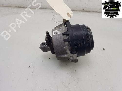 Used Engine mount BMW 5 Touring (G31) 530 d (265 hp) 16420163