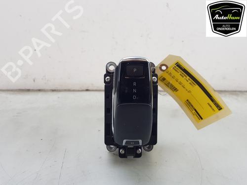Used Gear lever PEUGEOT 5008 II (MC_, MJ_, MR_, M4_) 1.2 THP (MRHNYH, MRHNYW, MRHNSJ, MRHNSU, MRHNSM) (131 hp) 21216475