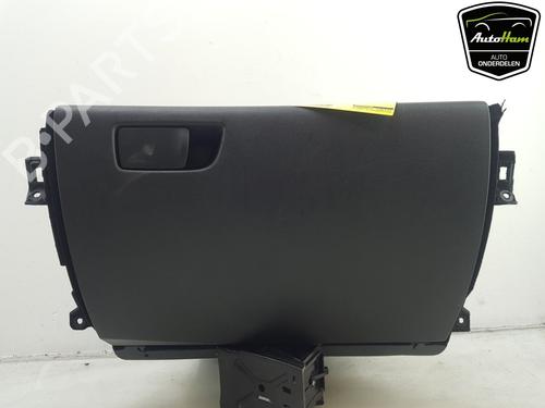Handskerum RENAULT MEGANE IV Hatchback (B9A/M/N_) 1.2 TCe 100 (B9MS) | BP19693145C95 