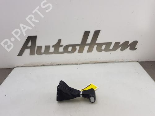 Used Shift knob VW POLO V (6R1, 6C1) 1.2 TSI (105 hp) 13145420