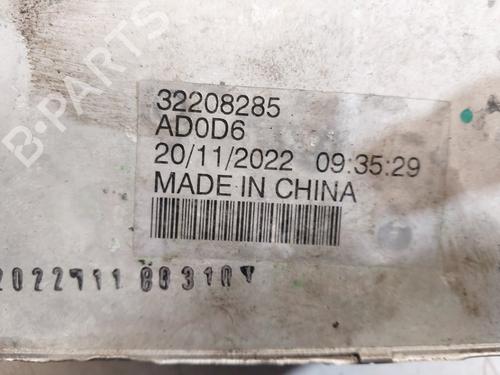 Oil radiator VOLVO XC40 (536) T5 Plug-in Hybrid | BP39209717M33 - Image 4
