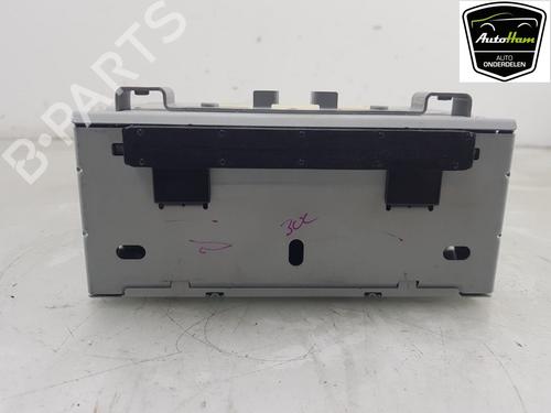 Used Radio FORD FIESTA VI (CB1, CCN) 1.0 (80 hp) 19667312