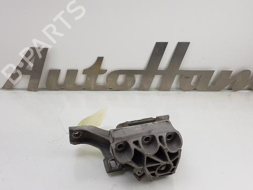 Used Engine mount Engine mount MINI MINI (R56) Cooper D (112 hp) 12018419 12018419