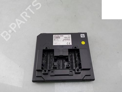 Used Electronic module Electronic module SKODA FABIA III Estate (NJ5) 1.0 TSI (110 hp) 33929279 33929279