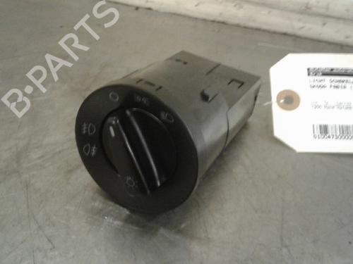 Used Headlight switch SKODA FABIA II (542) 1.2 TDI (75 hp) 12017582