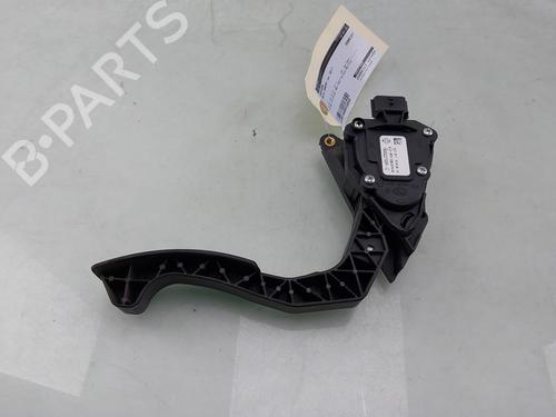 Pedal DACIA SANDERO II TCe 90 LPG (B8M1) (90 hp) 27499145