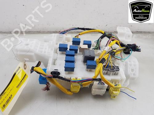 Fuse box SUZUKI SX4 S-Cross (JY) 1.4 Hybrid (Mild Hybrid) (AKK 414) | BP21023945E1 