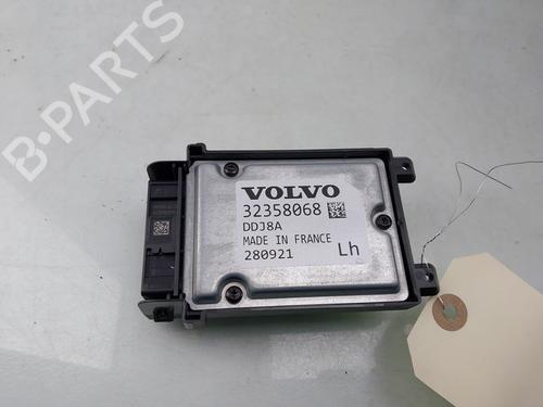 Andre VOLVO XC60 II (246) T8 Hybrid AWD (390 hp) 30060441