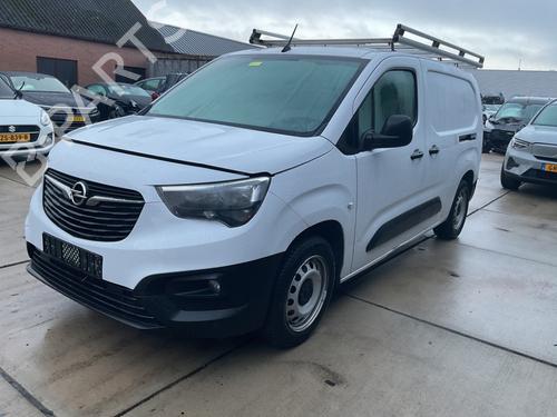 Aile avant gauche OPEL COMBO Box Body/MPV (K9) 1.5 D (102 hp) 31884537