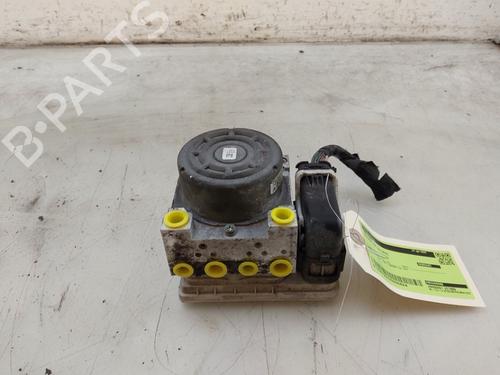 Used ABS pump ABS pump PEUGEOT 208 I (CA_, CC_) 1.4 VTi (95 hp) 33812015 33812015
