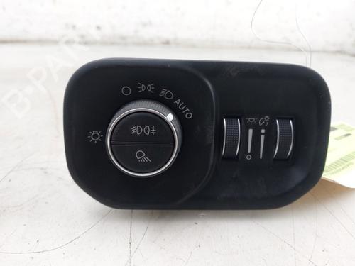 Commande de phare RAM 1500 Crew Cab Pickup (DT) 5.7 (401 hp) 31922623