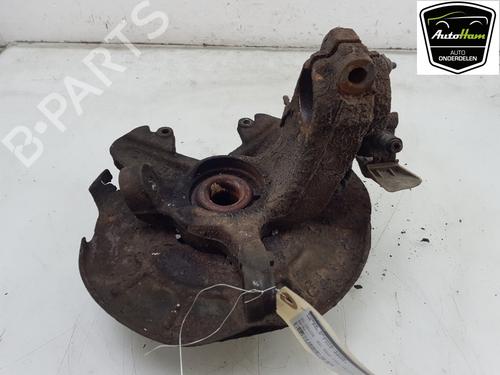 Used Right front steering knuckle VW POLO (9N_, 9A_) 1.4 16V (75 hp) 23206509