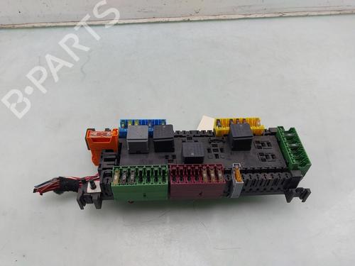 Used Fuse box Fuse box MERCEDES-BENZ GLE Coupe (C292) 450 AMG 4-matic (292.364) (367 hp) 33556825 33556825