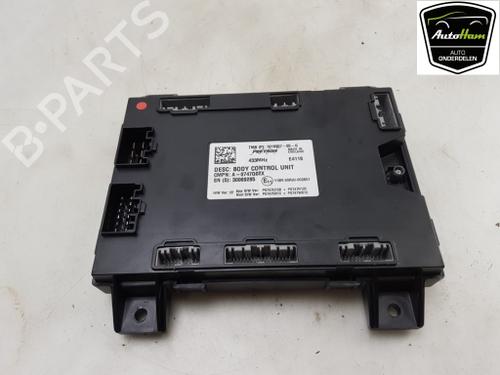 Used Control unit Control unit TESLA MODEL S (5YJS) 75 (388 hp) 21597932 21597932