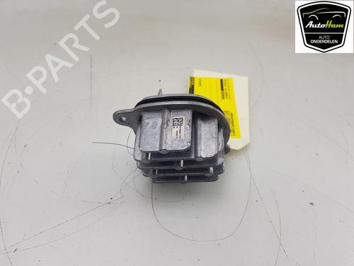 Andre OPEL CORSA F (P2JO) 1.2 (68) (101 hp) 19316502