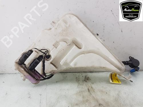 Used Windscreen washer tank BMW 1 (F20) 116 i (109 hp) 17706251