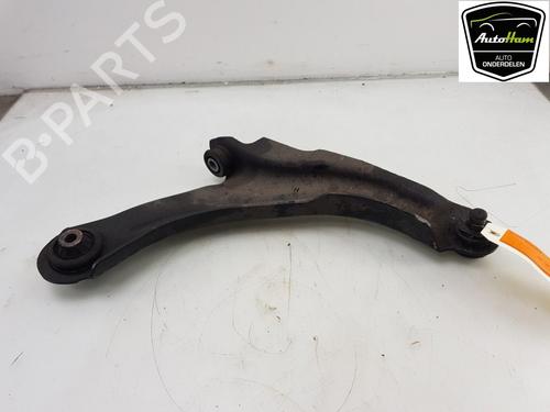 Used Right front suspension arm RENAULT CLIO IV (BH_) 1.2 TCe 120 (BHM0) (120 hp) 12045806