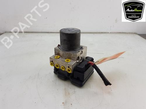 Used ABS pump BMW X5 (F15, F85) xDrive 30 d (258 hp) 12067062