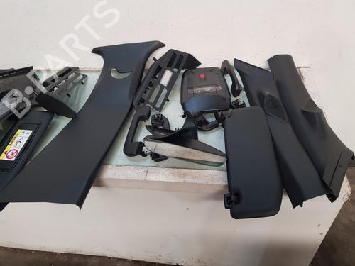 Interiør taket PEUGEOT 208 II (UB_, UP_, UW_, UJ_) 1.2 PureTech 100 | BP25377333I12 