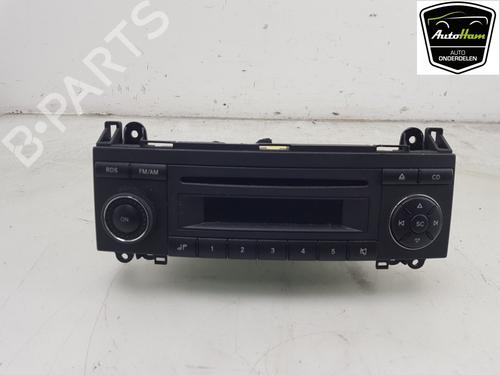 Used Radio MERCEDES-BENZ A-CLASS (W169) A 170 (169.032, 169.332) (116 hp) 16186168