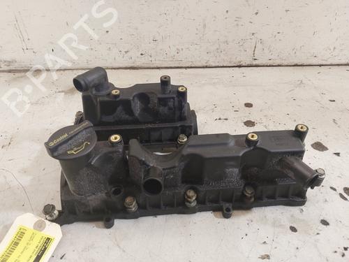 Used Valve cover Valve cover VOLVO V60 I (155) T3 (150 hp) 39975060 39975060