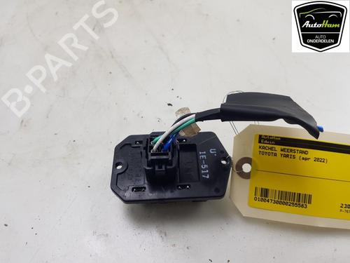 Used Heater resistor TOYOTA YARIS CROSS (MXP_) 1.5 (MXPB10) (125 hp) 16419997