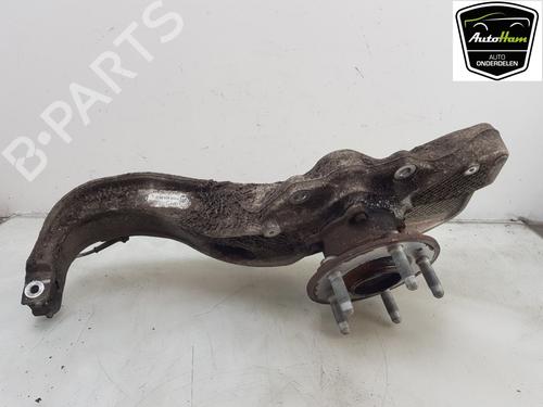 Used Left front steering knuckle TESLA MODEL S (5YJS) 75D AWD (525 hp) 19521103