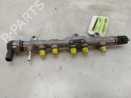Used Injection rail Injection rail 36787559 36787559