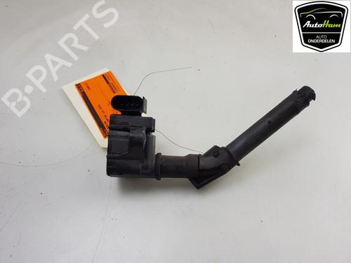 Used Ignition coil RENAULT CAPTUR II (HF_) TCe 130 (HFMF) (131 hp) 13147167